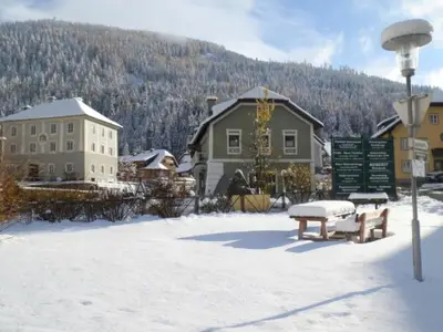 Außenseite Ferienhaus [Winter]