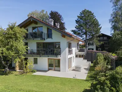 Haus - Erdgeschosswohnung