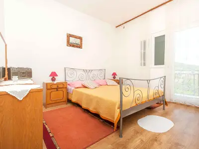 Ferienwohnung für 3 Personen (35 m²) in Poljica 3/10