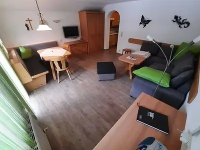 Ferienwohnung für 2 Personen (45 m²) in Haldensee 8/9