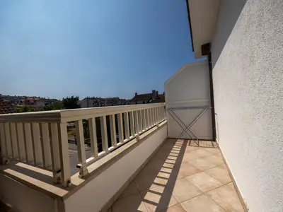 balcony-terrace