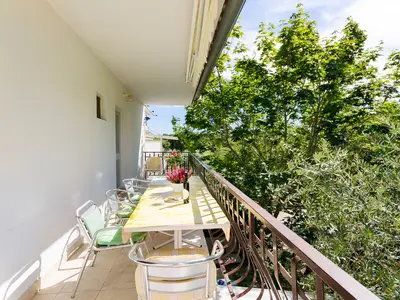 balcony-terrace