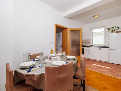 kitchen-diner