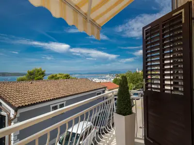 balcony-terrace