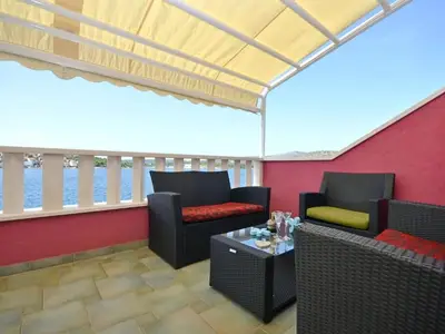 balcony-terrace