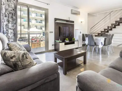 Ferienwohnung für 7 Personen (180 m²) in Playa De Muro 5/10