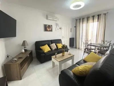 Ferienwohnung für 5 Personen (54 m²) in Urb Jardin Del Mar Fase V 8/10