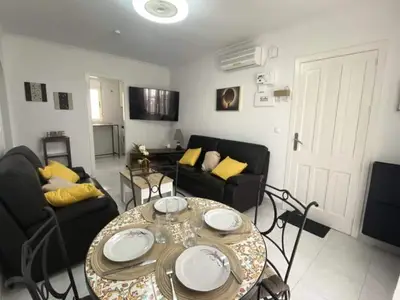 Ferienwohnung für 5 Personen (54 m²) in Urb Jardin Del Mar Fase V 9/10