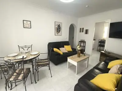 Ferienwohnung für 5 Personen (54 m²) in Urb Jardin Del Mar Fase V 10/10