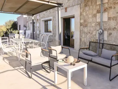 Ferienwohnung für 9 Personen (250 m²) in Maria de la Salut 3/10