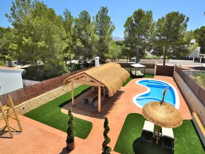 Ferienwohnung für 9 Personen (230 m²) in Son Serra de Marina 2/10