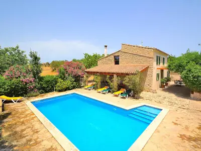 Ferienwohnung für 7 Personen (185 m²) in Lloret de Vistalegre 1/10