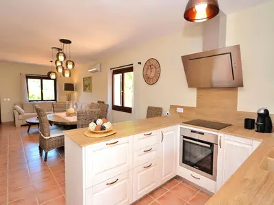 Ferienwohnung für 9 Personen (230 m²) in Son Serra de Marina 8/10