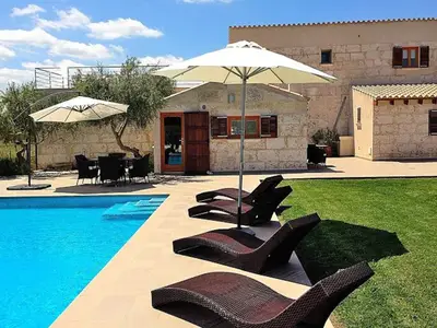 Ferienwohnung für 7 Personen (200 m²) in Muro 1/10