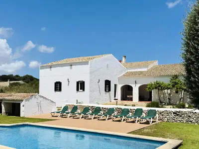 Ferienwohnung für 9 Personen (260 m²) in Port D'Addaia 1/10