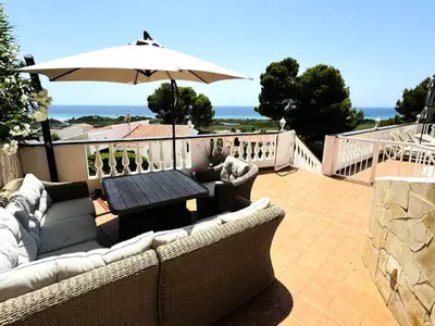 Ferienwohnung für 9 Personen (200 m²) in San Jaime Mediterráneo 3/10