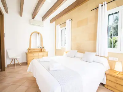 Ferienwohnung für 9 Personen (200 m²) in Ferreries 3/10