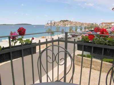 balcony-terrace
