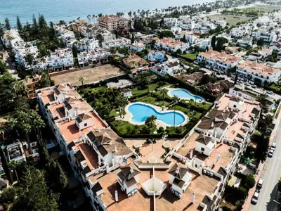 Ferienwohnung für 7 Personen (89 m²) in St. Peter of Alcántara 2/10