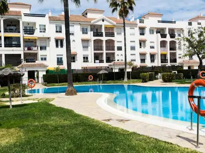 Ferienwohnung für 7 Personen (89 m²) in St. Peter of Alcántara 8/10