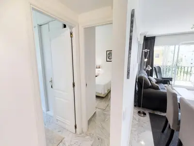 Ferienwohnung für 7 Personen (89 m²) in St. Peter of Alcántara 9/10