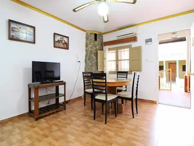 Ferienwohnung für 6 Personen (86 m²) in Quartell 1/10