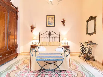 Ferienwohnung für 7 Personen (212 m²) in Cuartell 3/10