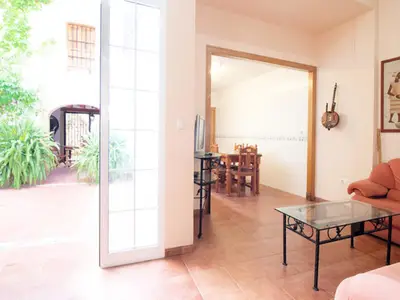 Ferienwohnung für 7 Personen (212 m²) in Cuartell 6/10