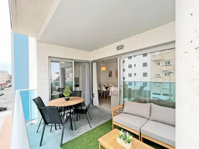 Ferienwohnung für 7 Personen (94 m²) in Puerto de Sagunto 1/10