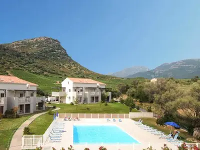 Ferienwohnung für 11 Personen (83 m²) in Oletta 1/10