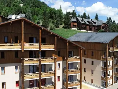 Ferienwohnung für 7 Personen (54 m²) in Pra Loup 3/10