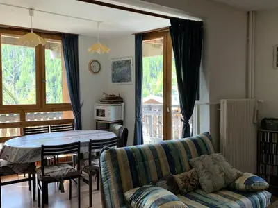 Ferienwohnung für 7 Personen (65 m²) in Praloup 1/10