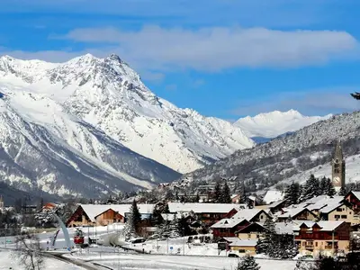 Ferienwohnung für 9 Personen (100 m²) in Le Monêtier-les-Bains 1/10