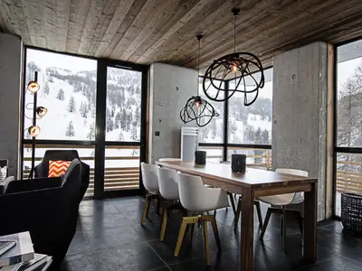 Ferienwohnung für 11 Personen (240 m²) in Vars 2/10