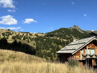 Ferienwohnung für 9 Personen (190 m²) in Les Claux 3/10