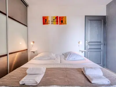 Ferienwohnung für 7 Personen (40 m²) in Les Beaumettes 3/10
