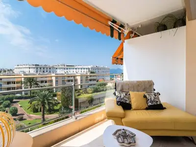 Ferienwohnung für 5 Personen (93 m²) in Cannes 8/10