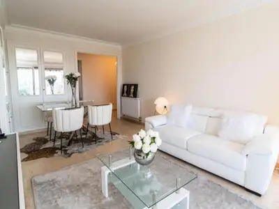 Ferienwohnung für 5 Personen (93 m²) in Cannes 10/10
