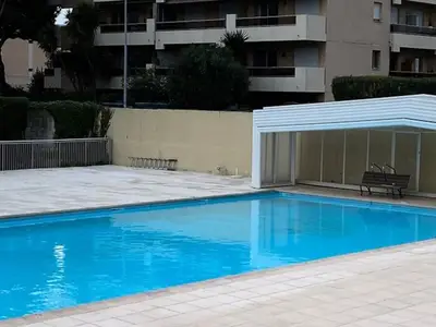 Ferienwohnung für 5 Personen (22 m²) in Cros-de-Cagnes 3/10