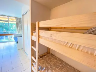 Ferienwohnung für 5 Personen (22 m²) in Cros-de-Cagnes 9/10