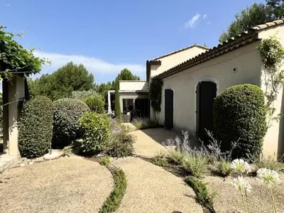 Ferienwohnung für 9 Personen (300 m²) in Cazan 3/10