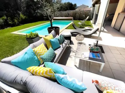 Ferienwohnung für 9 Personen (164 m²) in Charleval 1/10