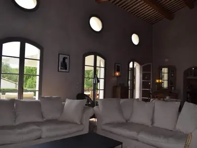 Ferienwohnung für 9 Personen (300 m²) in Cazan 8/10