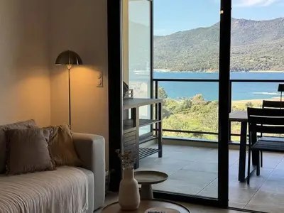 Ferienwohnung für 5 Personen (71 m²) in Île de Porraja 2/10