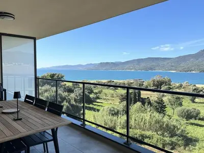 Ferienwohnung für 5 Personen (71 m²) in Île de Porraja 3/10