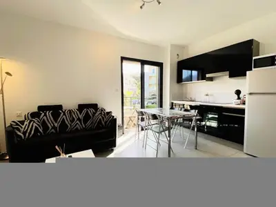 Ferienwohnung für 3 Personen (28 m²) in Île de Porraja 3/10