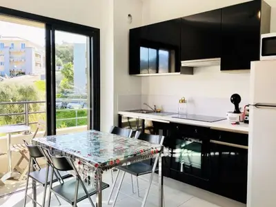 Ferienwohnung für 3 Personen (28 m²) in Île de Porraja 4/10