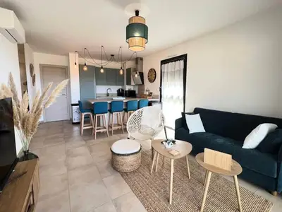 Ferienwohnung für 5 Personen (66 m²) in Île de Porraja 2/10