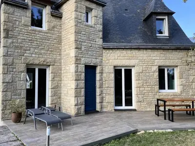 Ferienwohnung für 8 Personen (120 m²) in Plurien 1/10