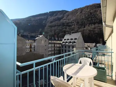 Ferienwohnung für 5 Personen (42 m²) in Bagnères-de-Luchon 1/10